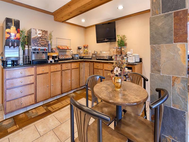 Best Western Torchlite Wheatland Εξωτερικό φωτογραφία